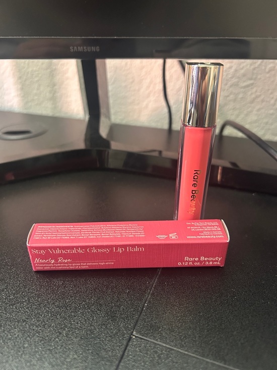 Rare Beauty Other - Rare Beauty Stay Vulnerable Glossy Lip Balm - Nearly Rose